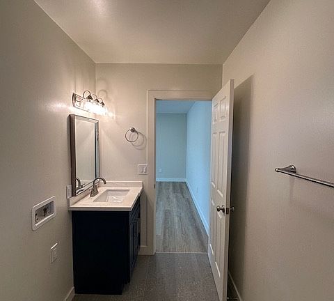 2nd image of 231 S Dos Caminos Ave #B
