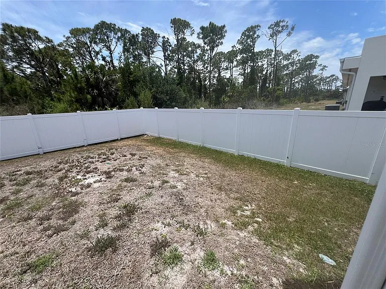12073 Henley Ave — Photo 37