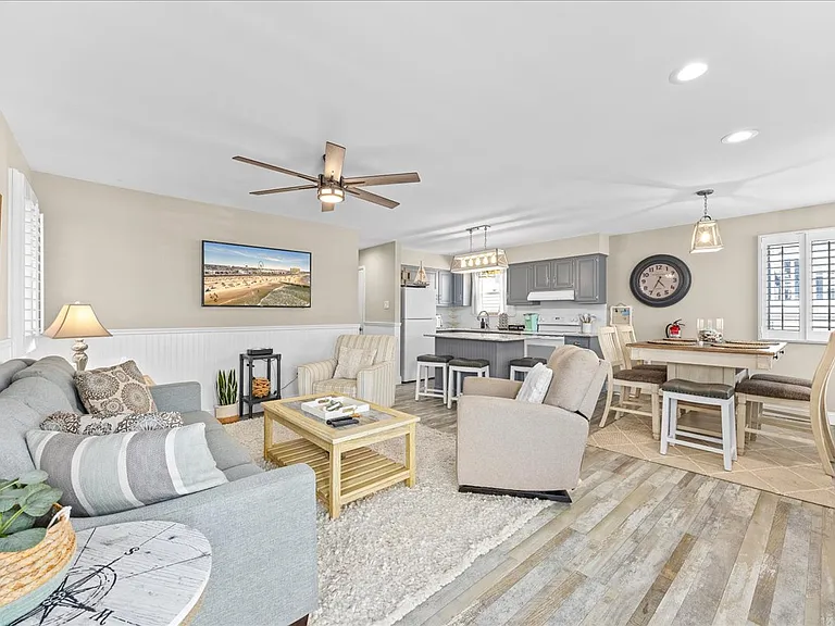 5724 Asbury Ave #1 — Photo 40
