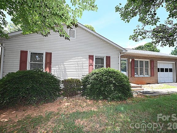 2nd image of 4445 Sulphur Springs Rd NE