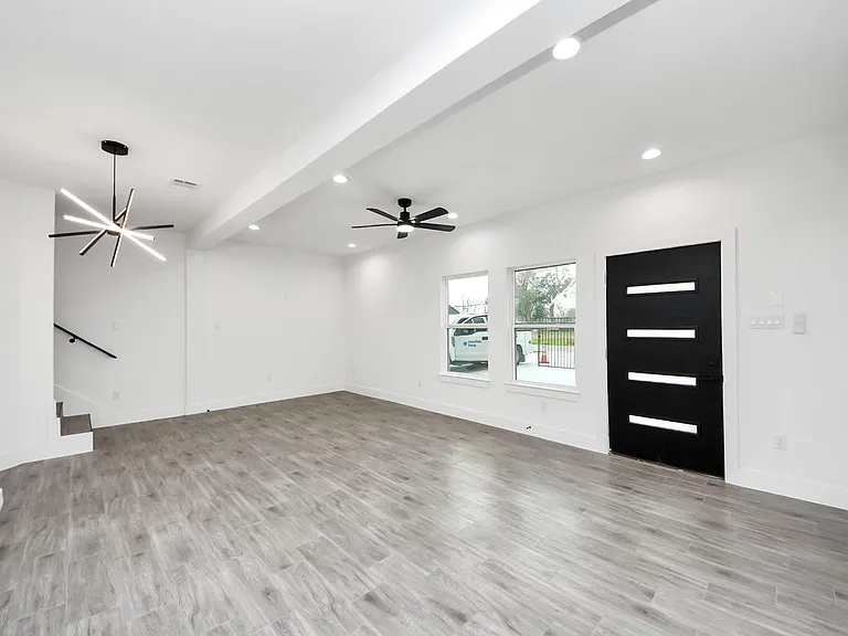 7412 Carver Rd #B — Photo 9