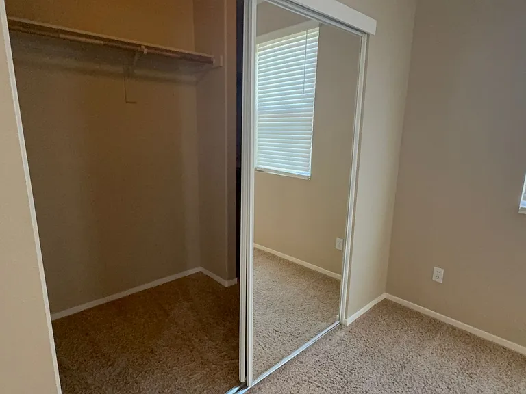 1415 Redding Rd — Photo 18