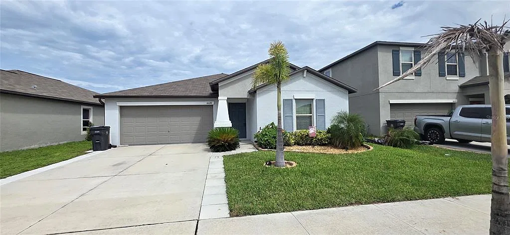 3 bed, 2.0 bath, 1540 sqft, $2,400 — Photo 1