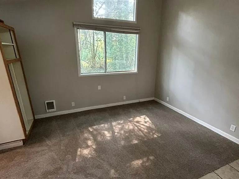 93089 Marcola Rd — Photo 7