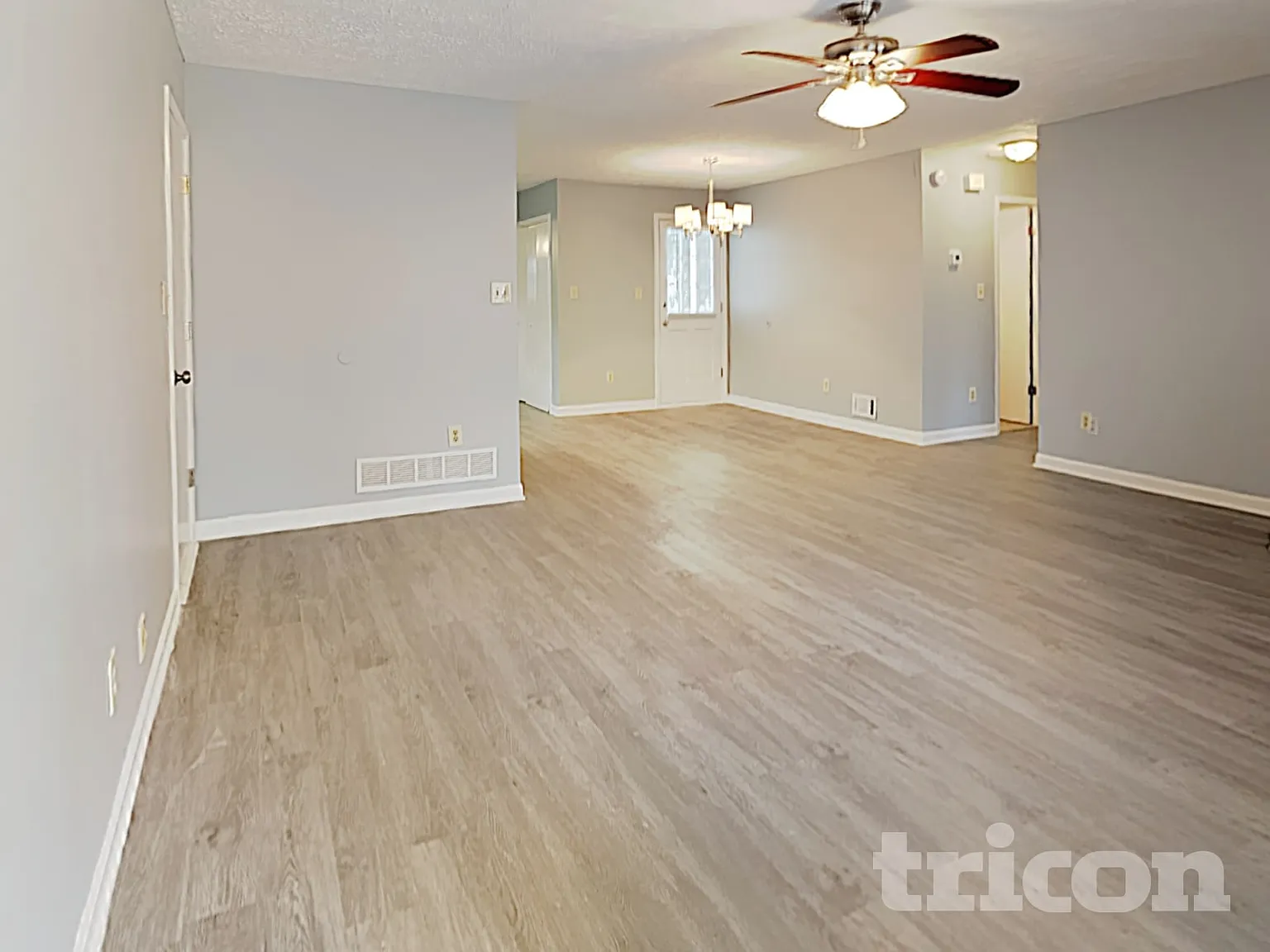 3722 Holland Drive Snellville GA — Photo 4