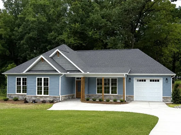 308 S Elm St, Creedmoor, NC 27522