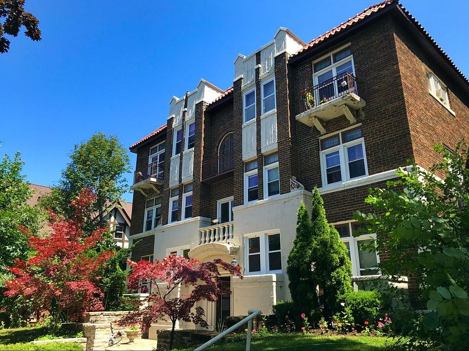 1st image of 2634 N Maryland Ave APT K