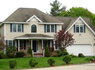78 Massabesic Dr, Auburn, NH 03032