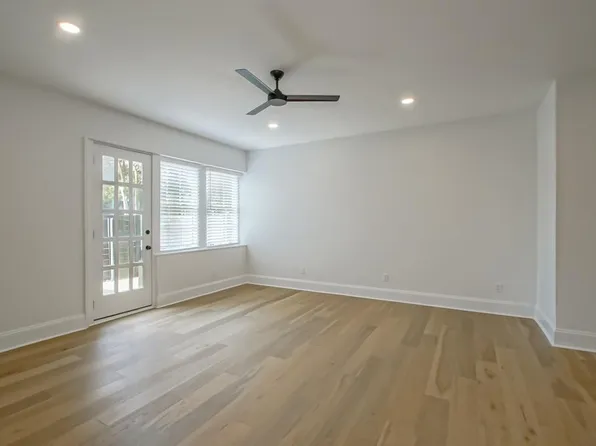 1111 Upperline St #1111, New Orleans, LA 70115