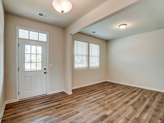 Photo representation of the Harrison plan. Colors, finishes and options will vary.