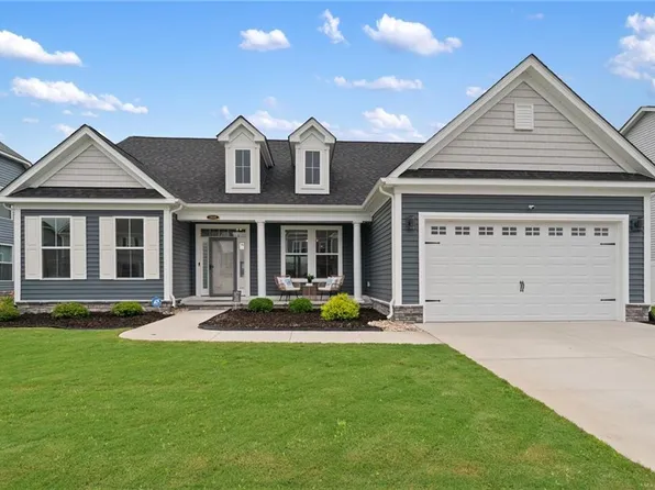 1808 Tristan Rd, Chesapeake, VA 23320