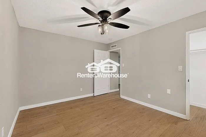 913 Overdowns Dr — Photo 43