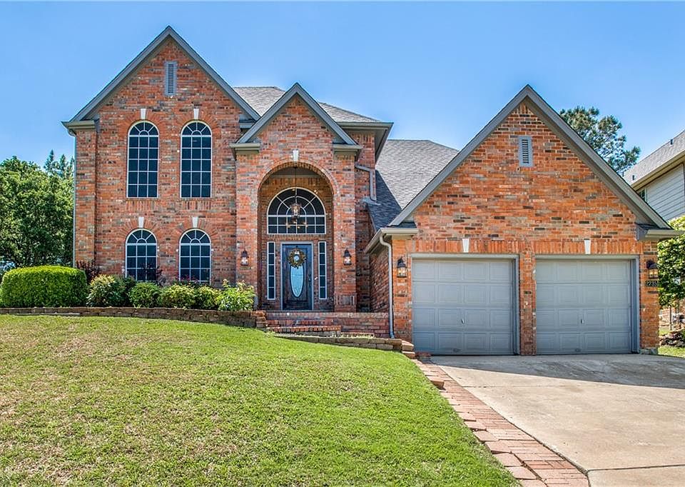 1st image of 2735 Green Oak Ct