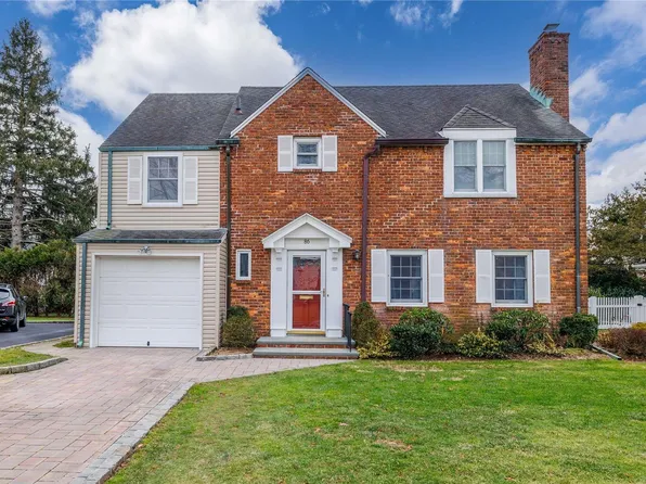 86 Kingsbury Road, Garden City, NY 11530