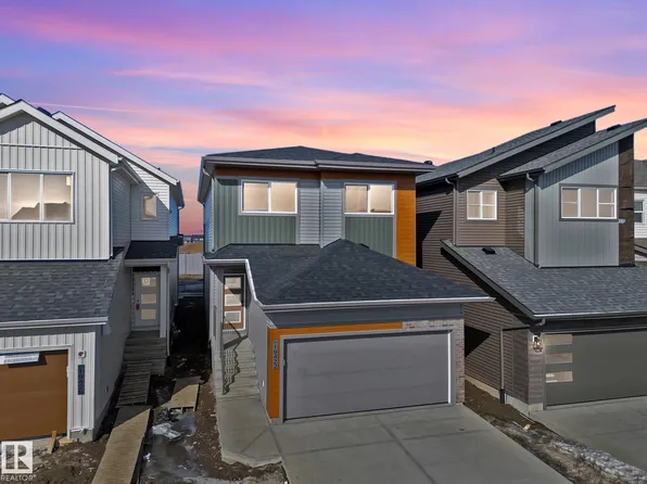 19422 22a Ave NW, Edmonton, AB T6M 1R3