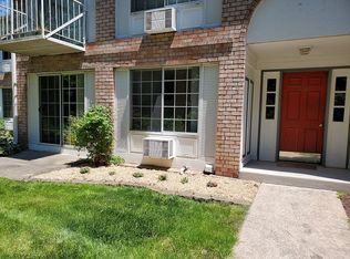 2140 Allen Blvd APT 1, Middleton, WI 53562