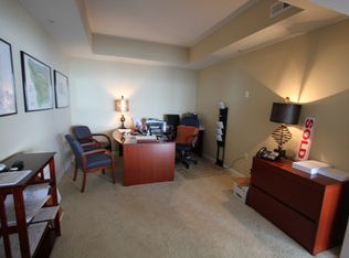 9209 Larimar Dr, Willowick, OH 44095