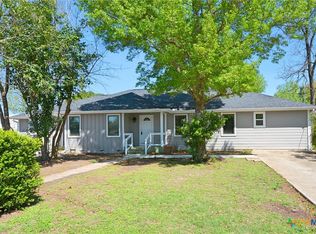 515 Lake Front Ave UNIT B, New Braunfels, TX 78130