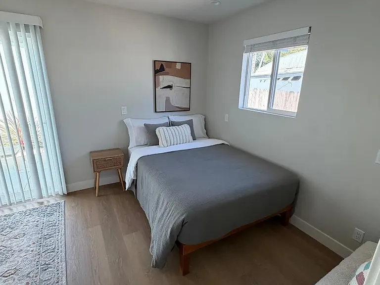 3208 Madison Ave — Photo 7