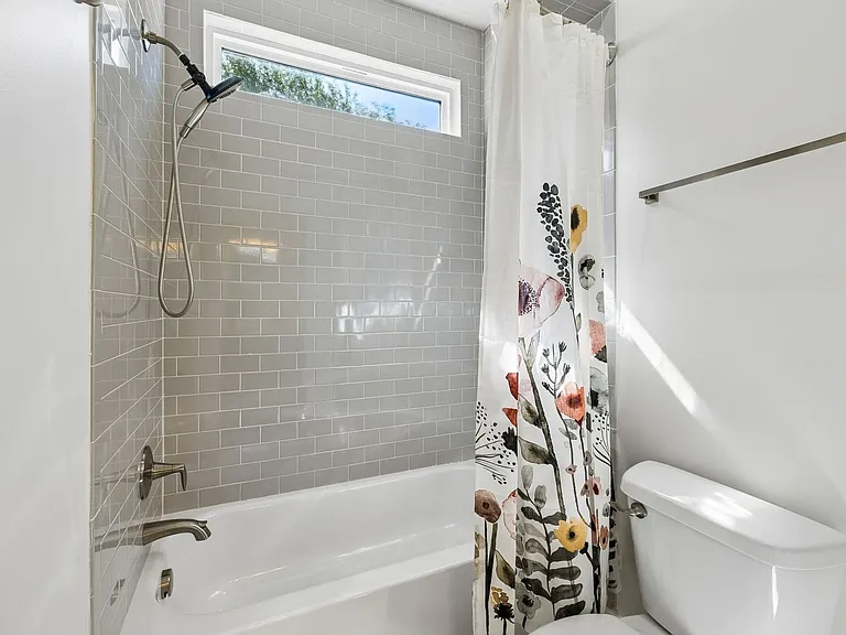 2320 Dalebrook Ct — Photo 29