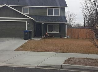 912 S Lakeland Dr, Moses Lake, WA 98837
