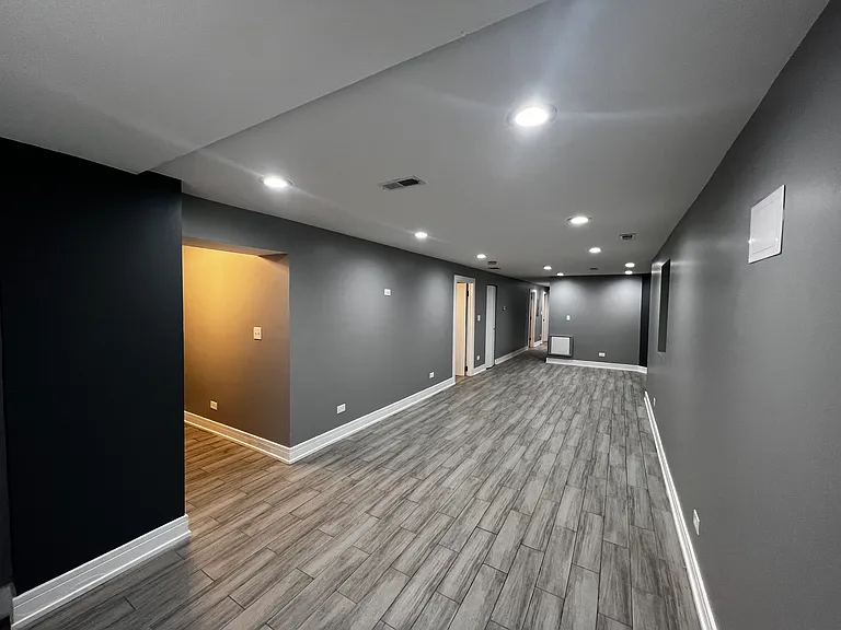 1307 S Kedzie Ave #BASEMENT — Photo 13