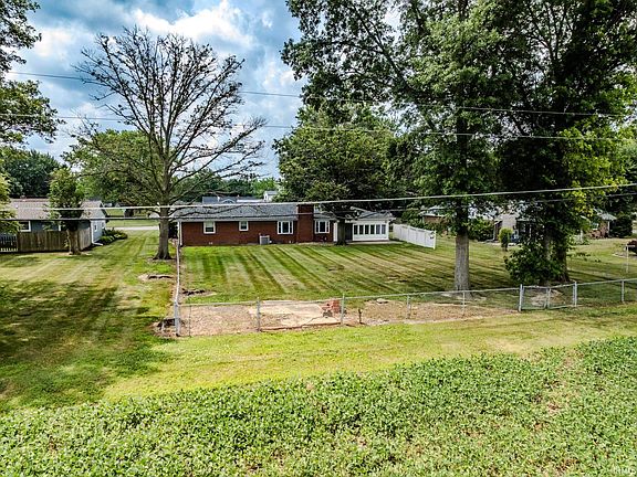 5th image of 2906 E Kendall Ln