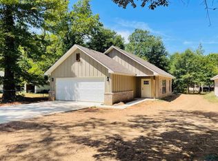 603 N Sunset St, Carthage, TX 75633