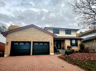 1210 Summit Dr, Peterborough, ON K9J8A7