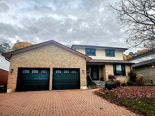 1210 Summit Dr Photo 1