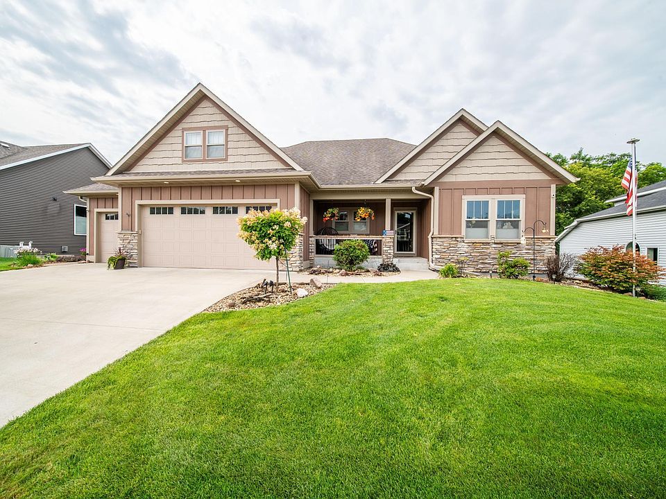 1st image of 2990 Stone Park Dr NE