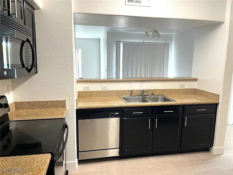 7255 W Sunset Rd #2141 — Photo 3