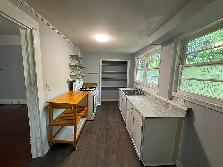 1203 Euclid Ave #2 — Photo 8