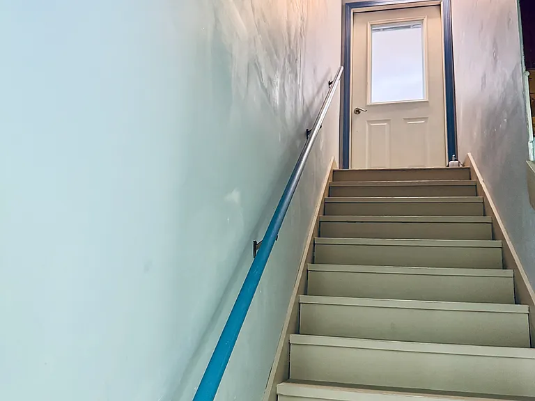 Caron Pl — Photo 9