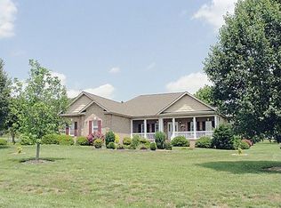 1030 Willow Creek Dr, Newton, NC 28658