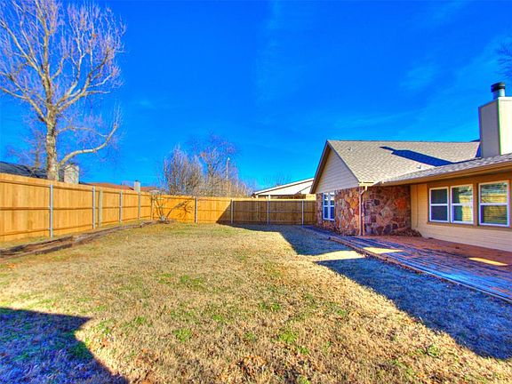 2nd image of 2225 Red Elm Dr