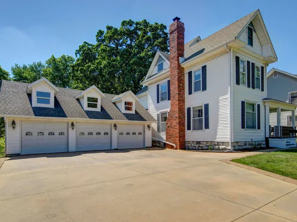 1911 N Grant Avenue, Springfield, MO 65803