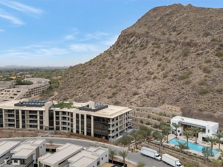 5000 N Camelback Ridge Rd #102 — Photo 19