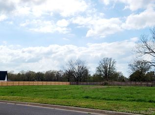 917 N Water Ave, Tahlequah, OK 74464