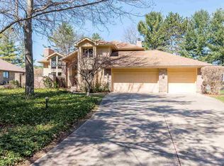 3595 N Sunset Way, Sanford, MI 48657