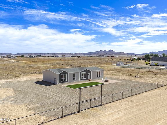2nd image of 7618 E Dog Ranch Road