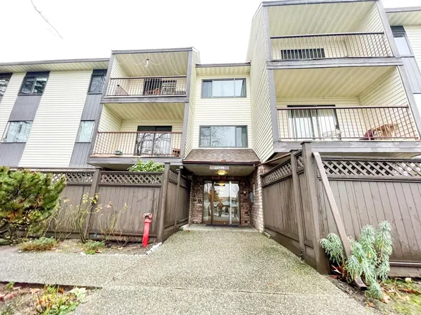 13775 74th Ave #207, Surrey, BC V3W 9C5