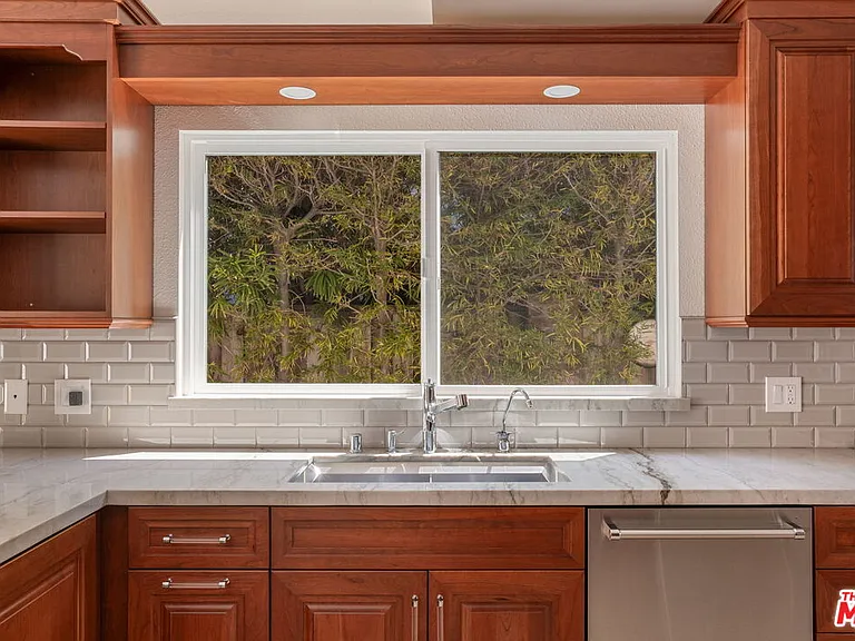 17309 Avenida De La Herradura — Photo 15