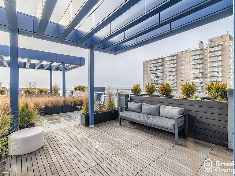 101-19 Rockaway Beach Blvd #3R — Photo 15