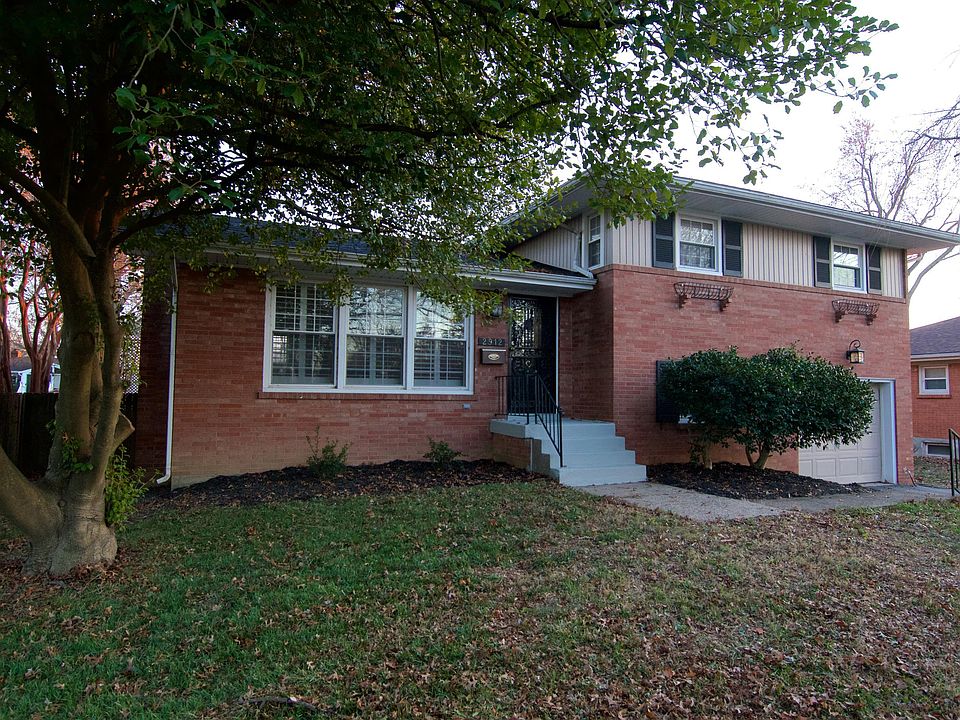 1st image of 2912 Klondike Ln