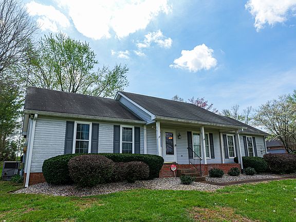 4th image of 147 Flynn Rd