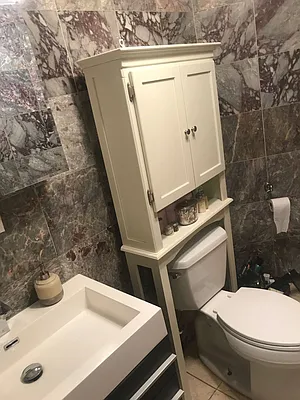 Rented by Johanna Vasiliadis, LREB | media 4