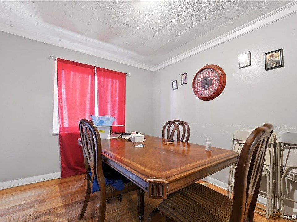 17694 Avon Ave, photo 6