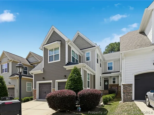 141 Pine Hawk Dr, Spring Lake, NC 28390