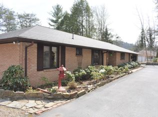 14 Pine Tree Rd, Lock Haven, PA 17745